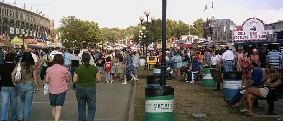Visitors and concessions along the Iowa State Fair main concourse in 2006